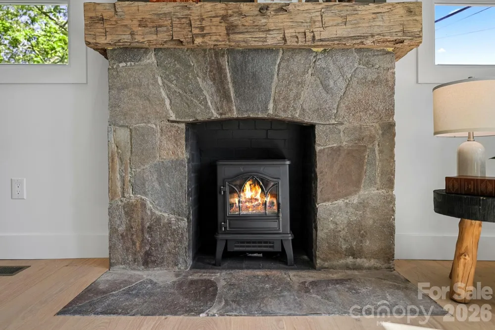 523 Harrison Avenue Franklin, NC 28734