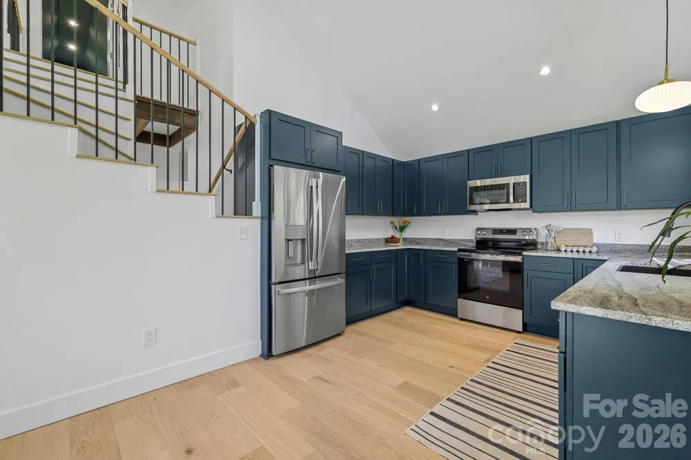 523 Harrison Avenue Franklin, NC 28734