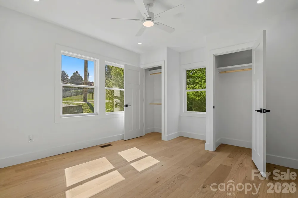 523 Harrison Avenue Franklin, NC 28734