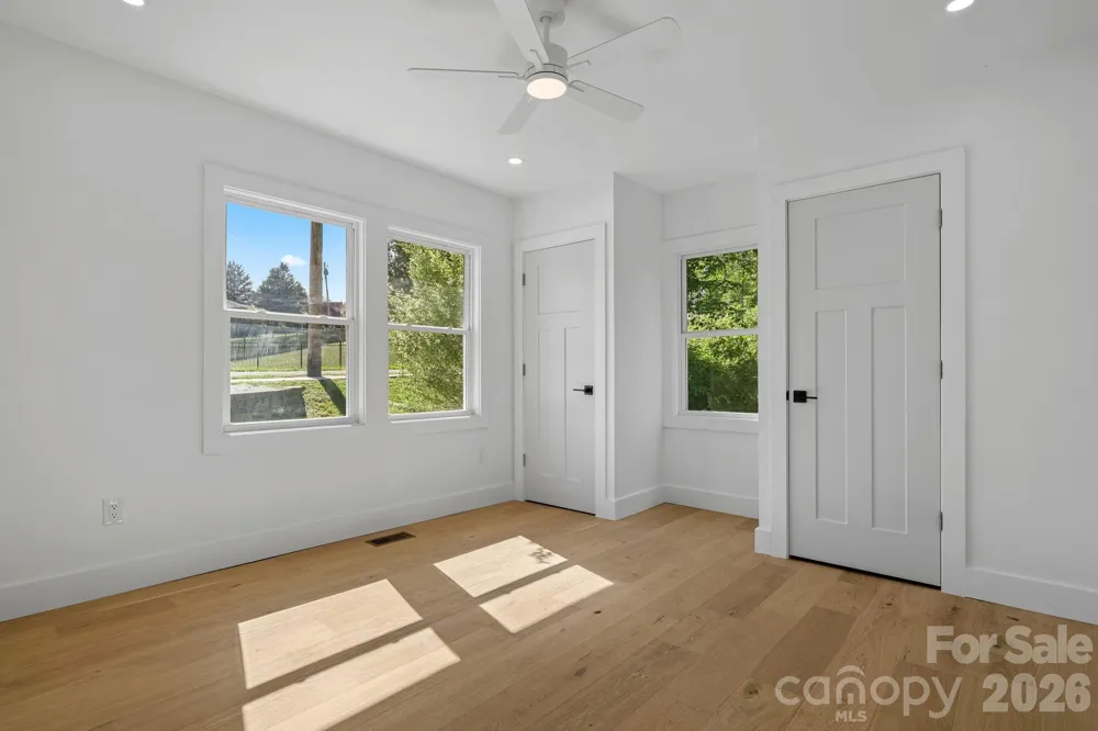 523 Harrison Avenue Franklin, NC 28734