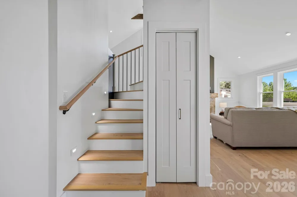523 Harrison Avenue Franklin, NC 28734