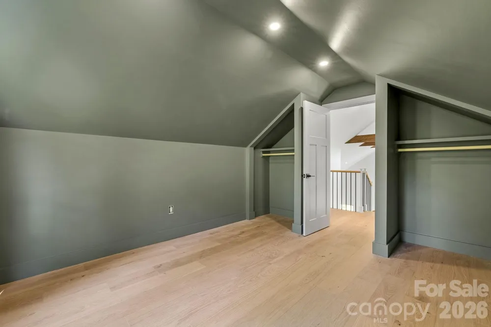 523 Harrison Avenue Franklin, NC 28734