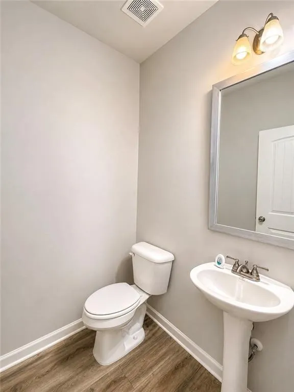 29 Hilda Court Commerce, GA 30529