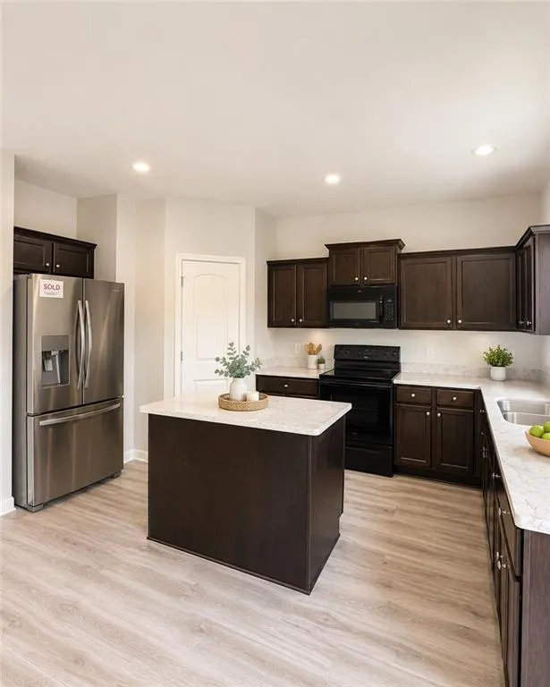 29 Hilda Court Commerce, GA 30529