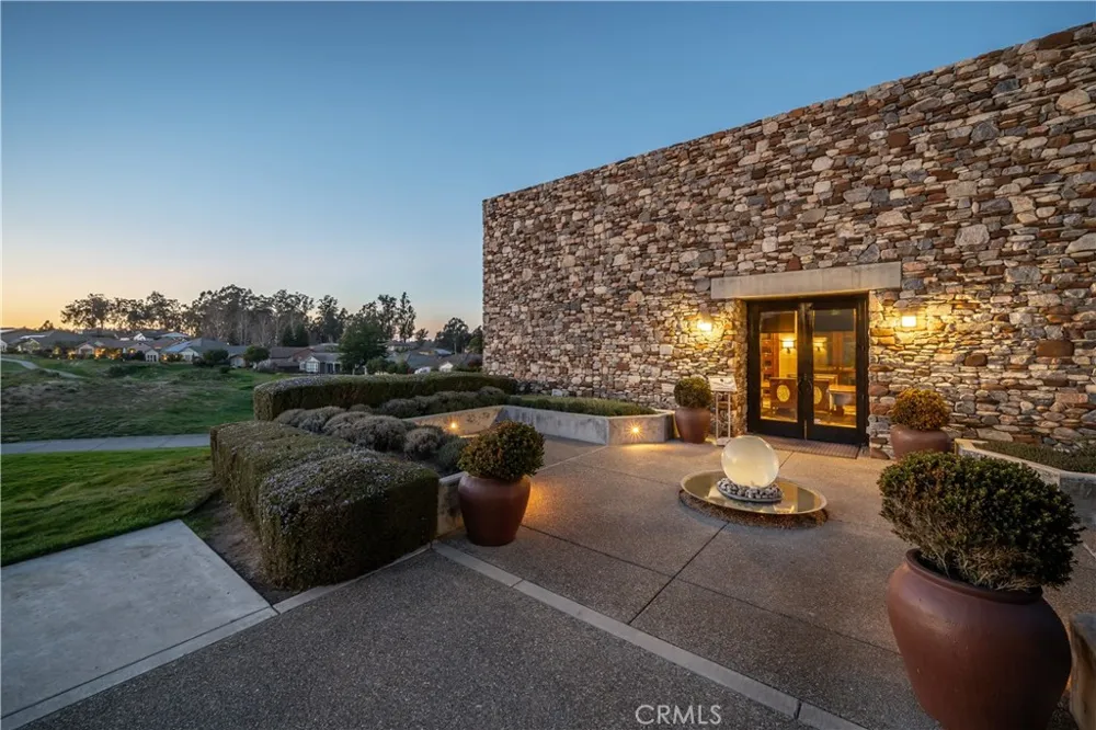 1066 Trail View Place Nipomo, CA 93444