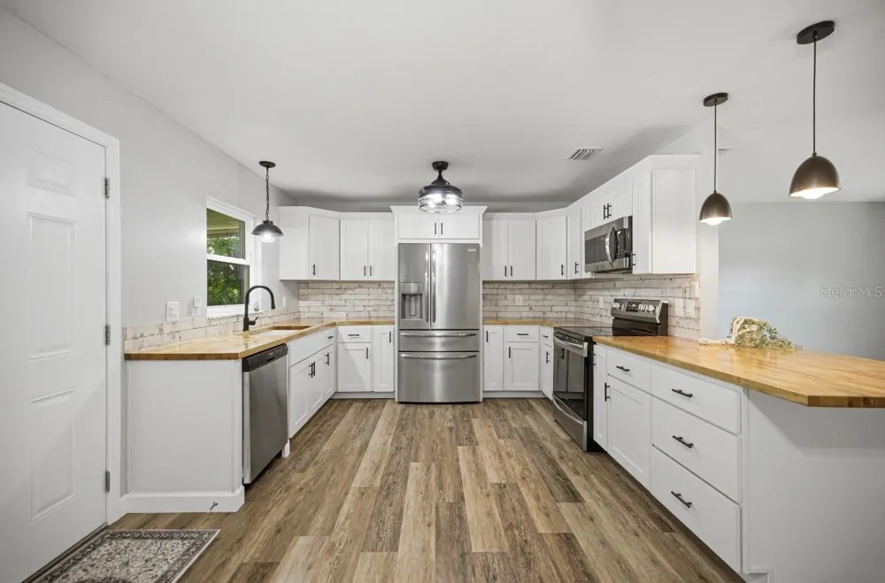 12106 SE 74TH TERRACE Belleview, FL 34420