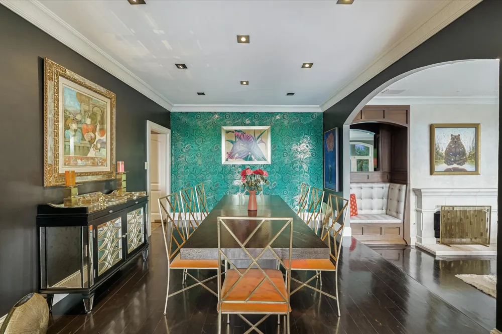 206 Las Lomas Drive West Lake Hills, TX 78746