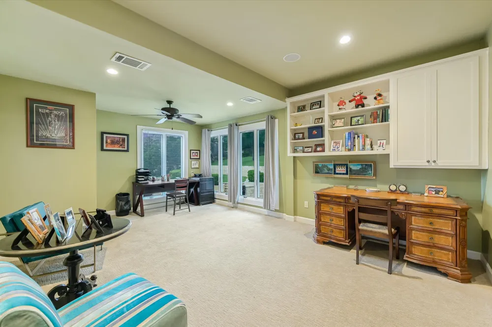 206 Las Lomas Drive West Lake Hills, TX 78746