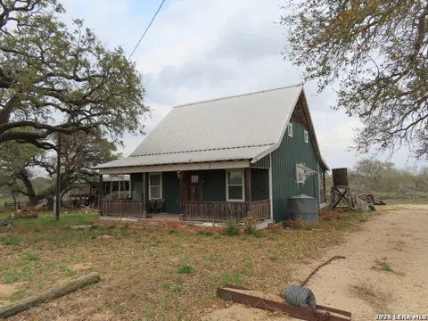 678 TANK HOLLOW RD