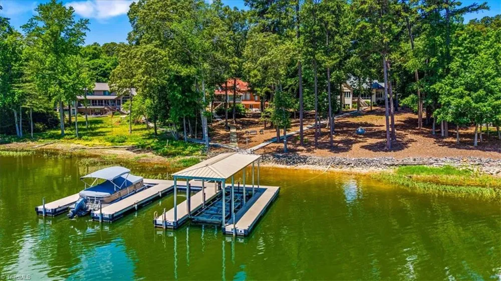 212 Spring Gap Run New London, NC 28127