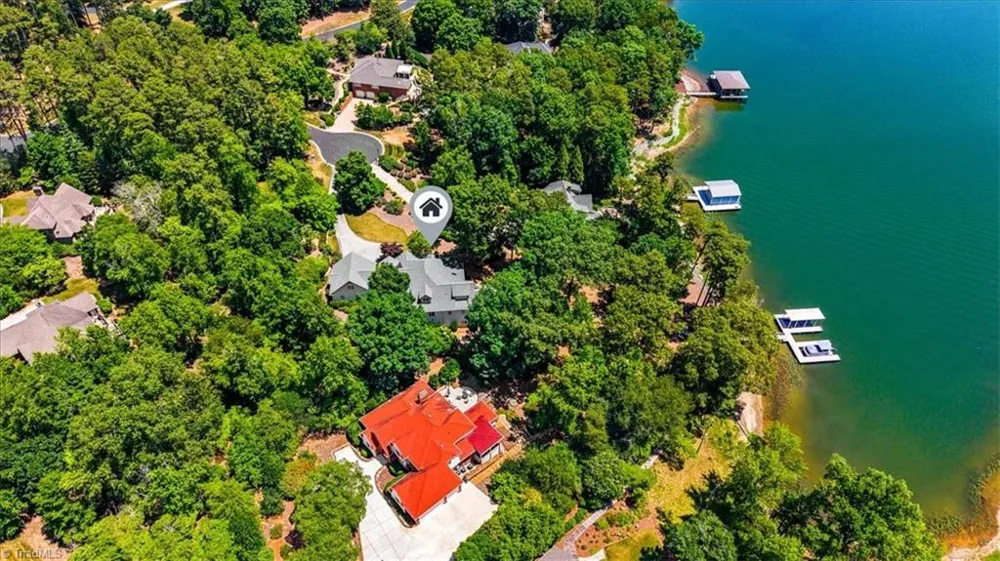 212 Spring Gap Run New London, NC 28127