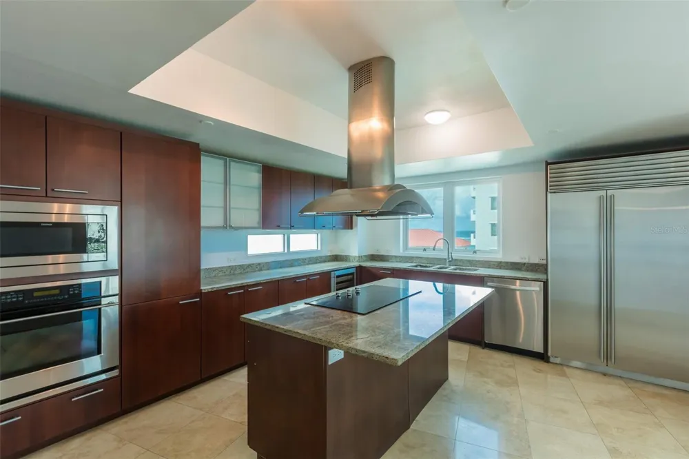 1052 ASHFORD AVENUE #8A San Juan, PR 00907