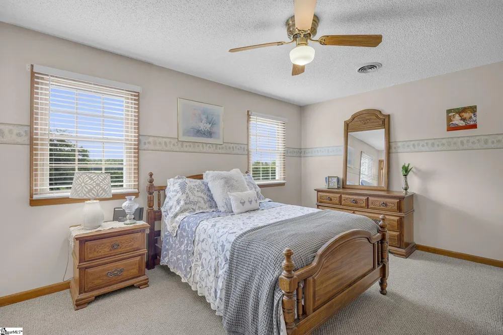 5230 Olden Porter Road Pendleton, SC 29670