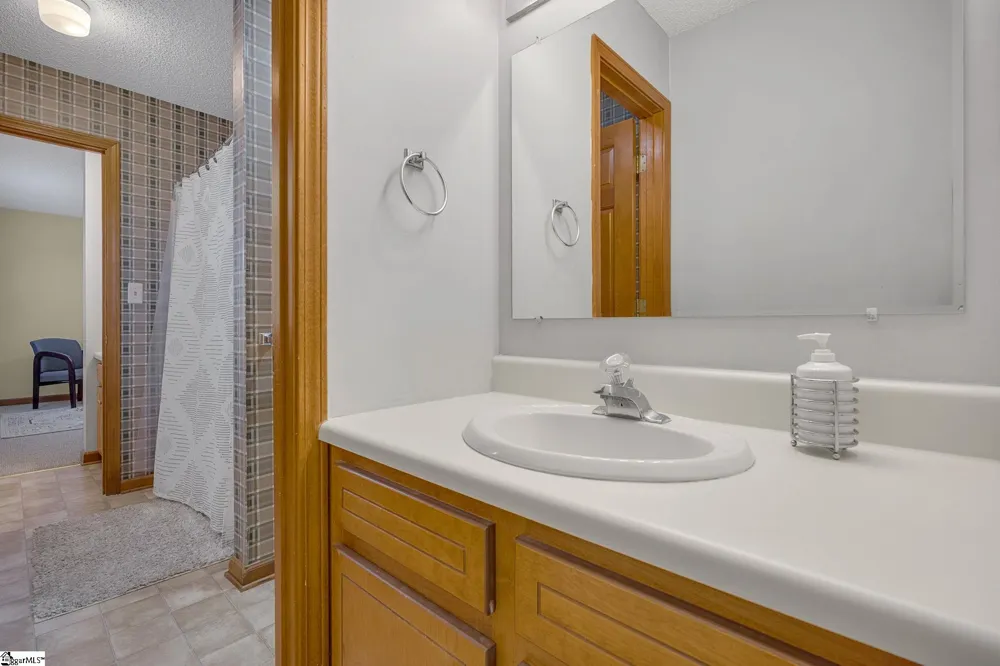 5230 Olden Porter Road Pendleton, SC 29670