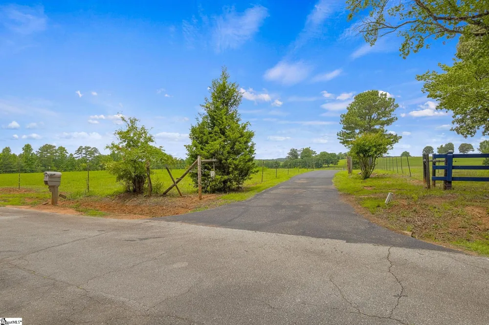 5230 Olden Porter Road Pendleton, SC 29670