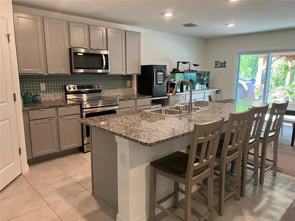 19007 NW 164TH ROAD High Springs, FL 32643