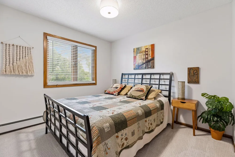 10540 43rd Avenue #111 Plymouth, MN 55442