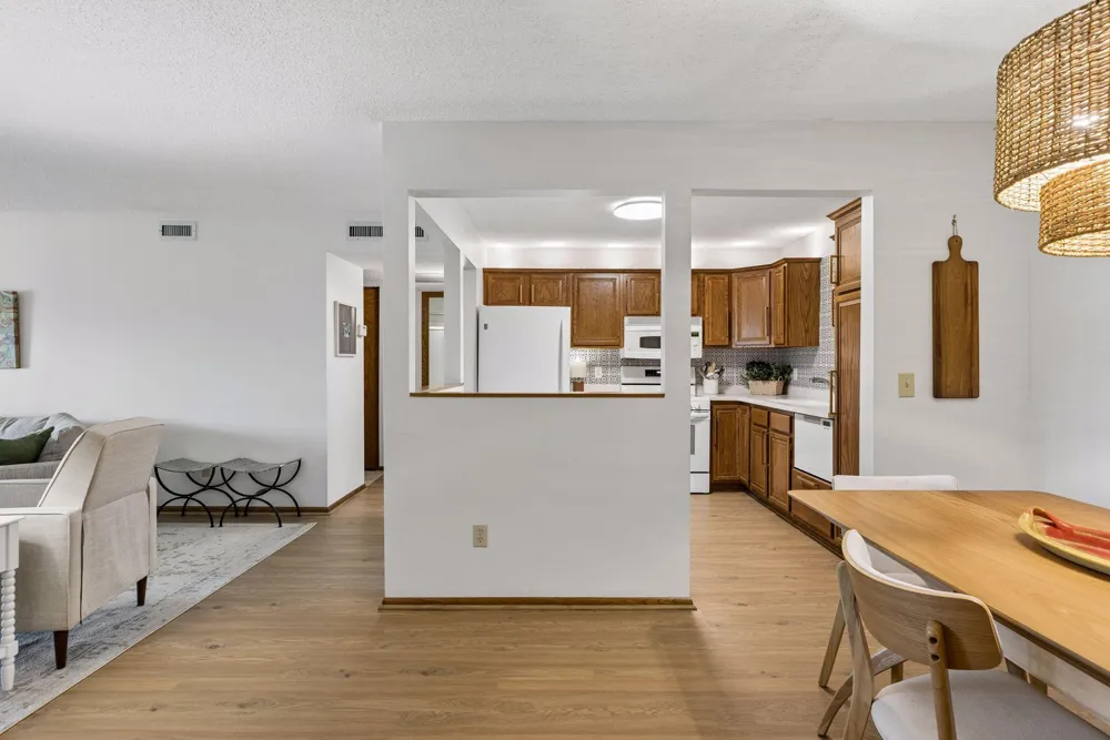 10540 43rd Avenue #111 Plymouth, MN 55442
