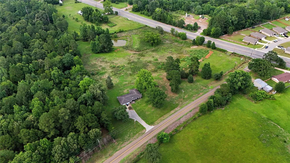 4125 Gregg Tex Road Longview, TX 75604