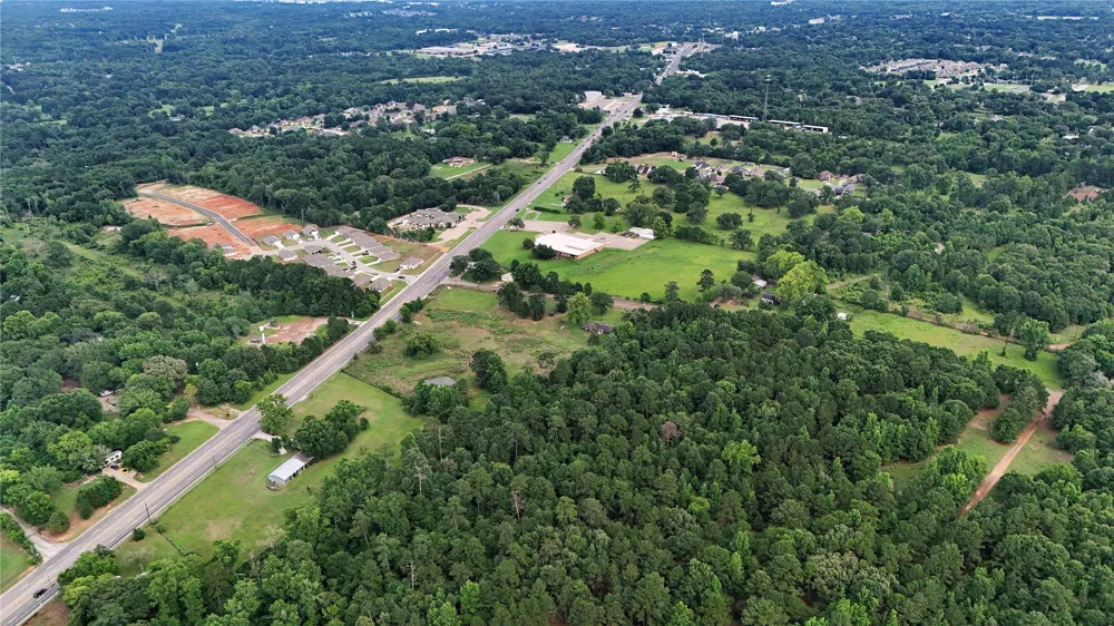 4125 Gregg Tex Road Longview, TX 75604