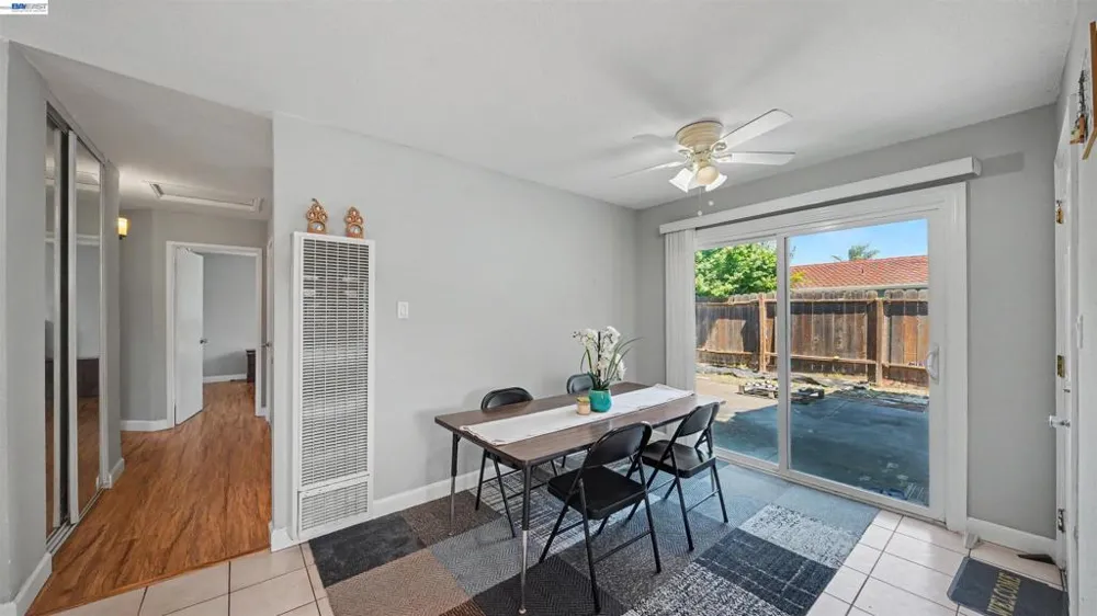 200 Riverside Pl Bay Point, CA 94565