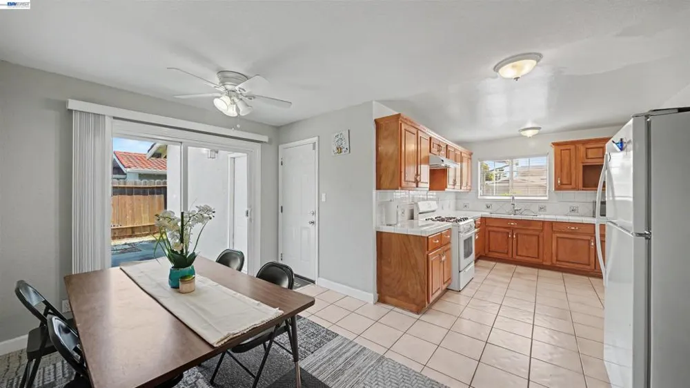 200 Riverside Pl Bay Point, CA 94565