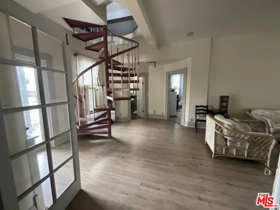 822 Silverwood Avenue Upland, CA 91786