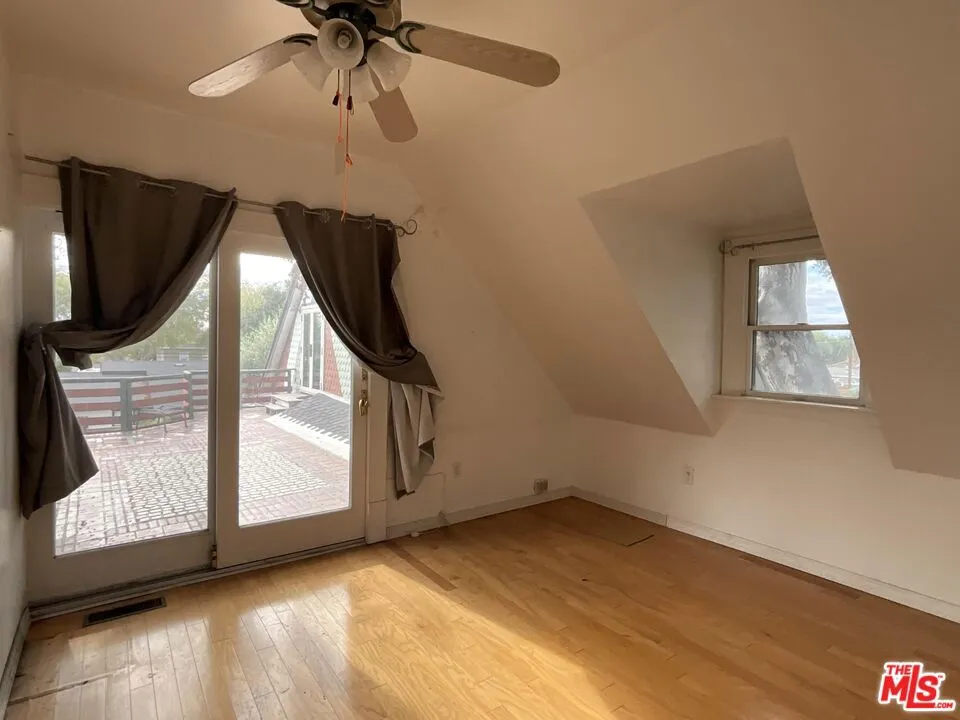 822 Silverwood Avenue Upland, CA 91786