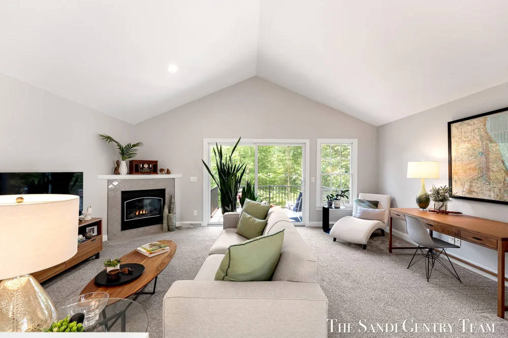 931 Bluff Creek Drive #21 Grand Haven, MI 49417