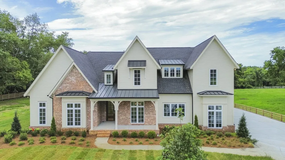 3107 Old Murfreesboro Rd College Grove, TN 37046