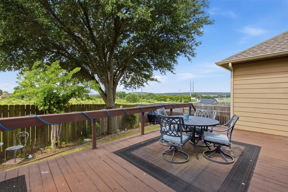 109 Cailin Court Burnet, TX 78611