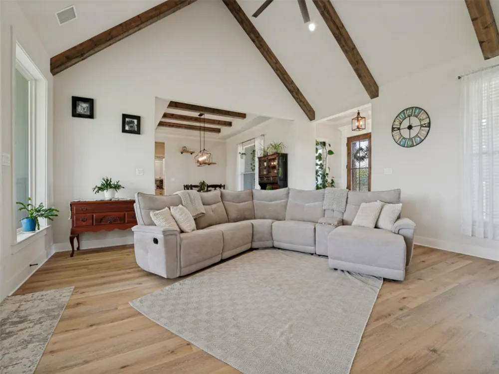 761 Dovie Lane Milford, TX 76670