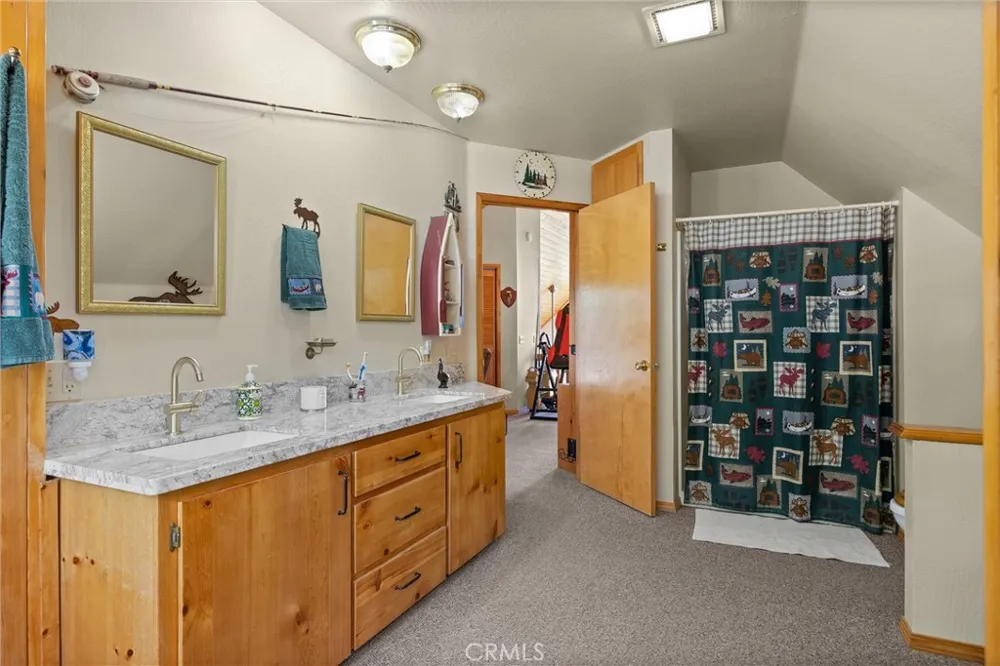 4592 Wendlis Road Forest Ranch, CA 95942