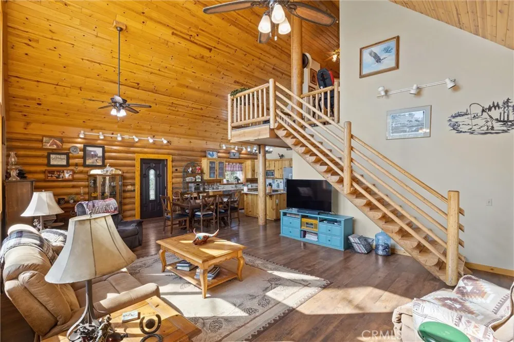 4592 Wendlis Road Forest Ranch, CA 95942
