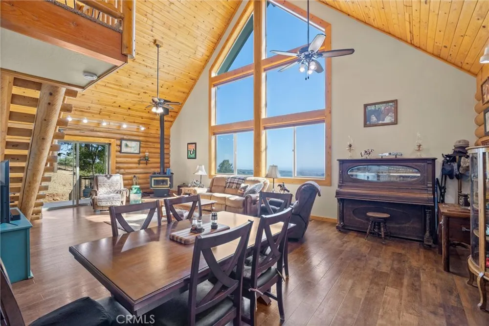 4592 Wendlis Road Forest Ranch, CA 95942