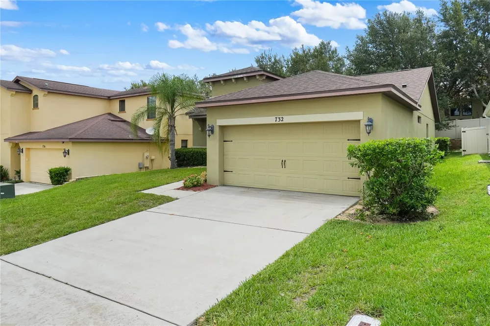 732 ARBOR POINTE AVENUE Minneola, FL 34715