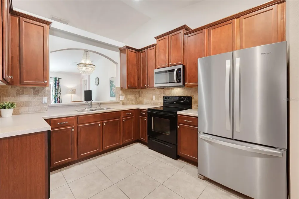 732 ARBOR POINTE AVENUE Minneola, FL 34715