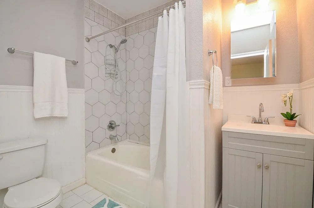 1615 Eagle Lake Road Sealy, TX 77474