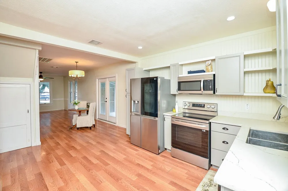 1615 Eagle Lake Road Sealy, TX 77474