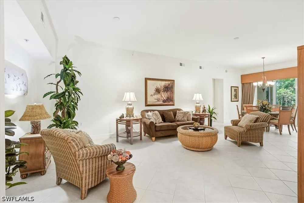 Montreux Lane #104 Naples, FL 34114