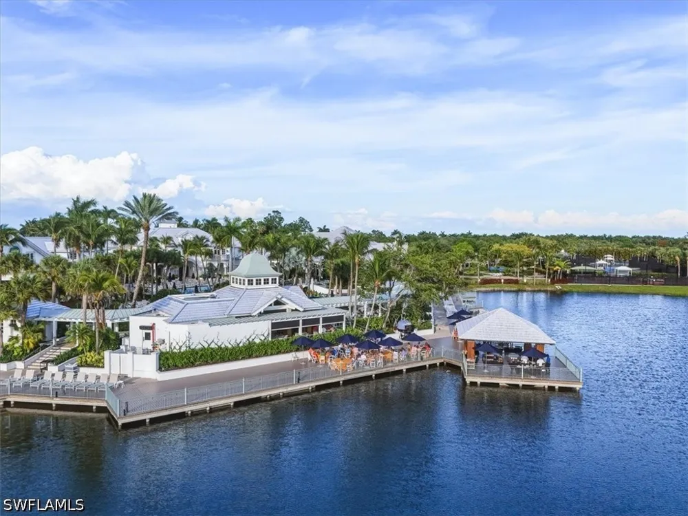 Montreux Lane #104 Naples, FL 34114