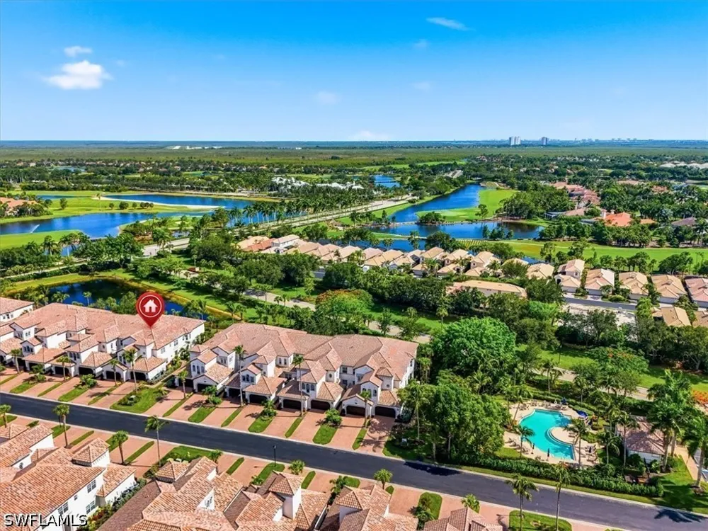 Montreux Lane #104 Naples, FL 34114
