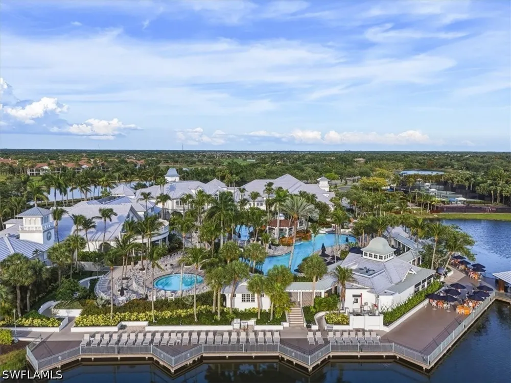 Montreux Lane #104 Naples, FL 34114