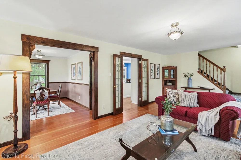 259 Wing Court Northville City, MI 48167