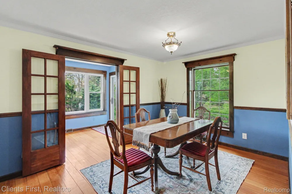 259 Wing Court Northville City, MI 48167