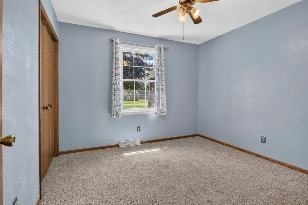 56800 Bow Drive Lockport Township, MI 49093