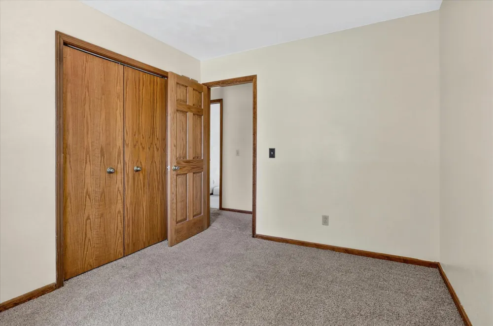 56800 Bow Drive Lockport Township, MI 49093