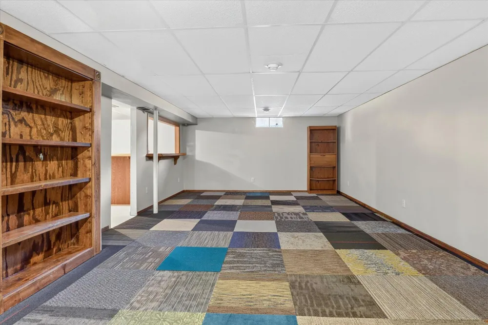 56800 Bow Drive Lockport Township, MI 49093