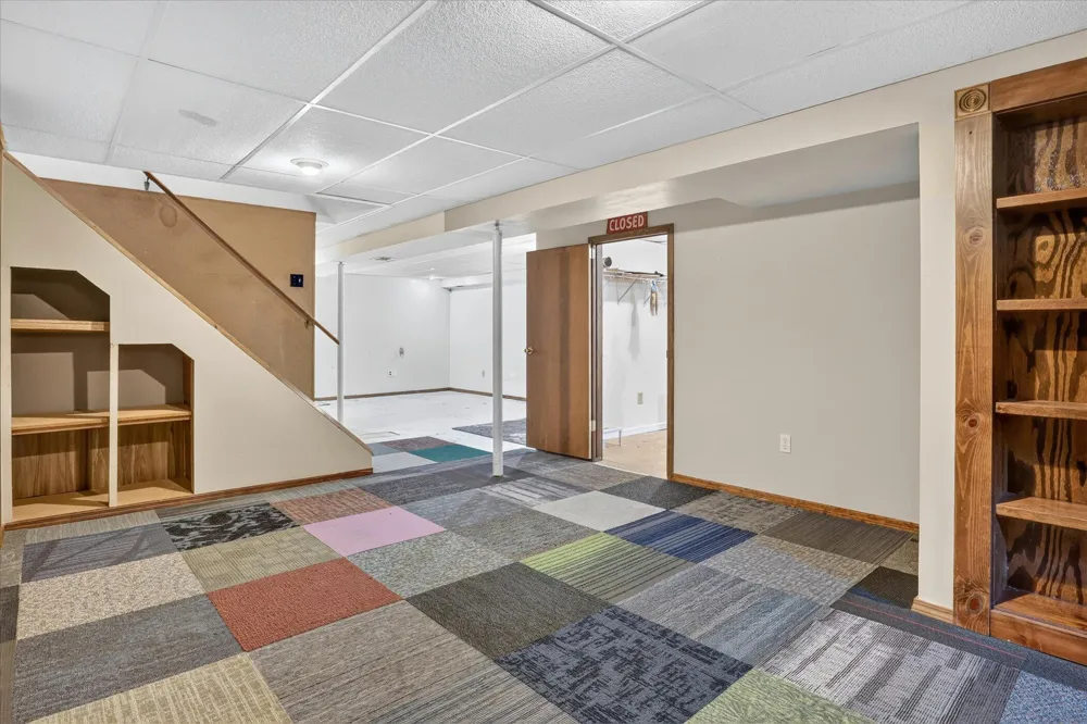 56800 Bow Drive Lockport Township, MI 49093
