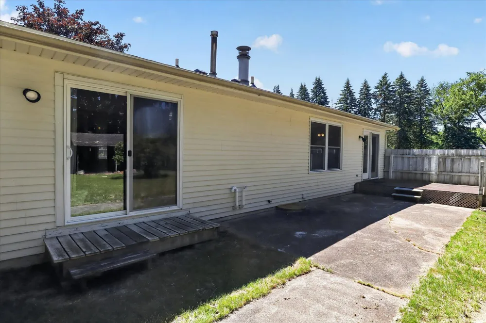 56800 Bow Drive Lockport Township, MI 49093
